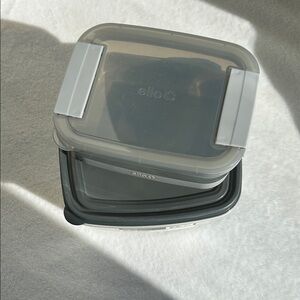 Ello Gray Food Storage Container